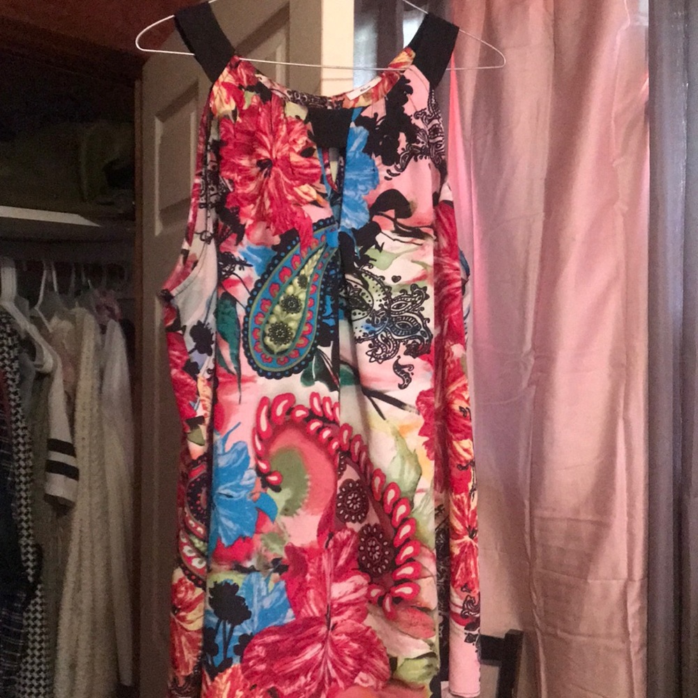 Sleeveless floral blouse